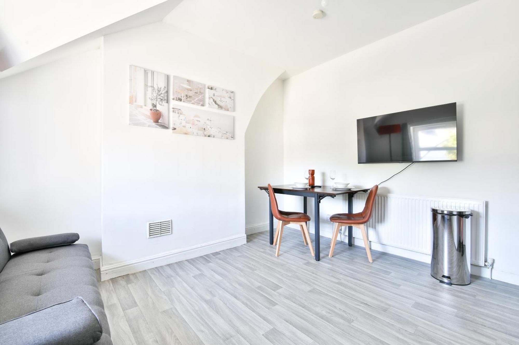 Super King Bed, Walking Distance To City Centre Apartamento Cardiff Exterior foto